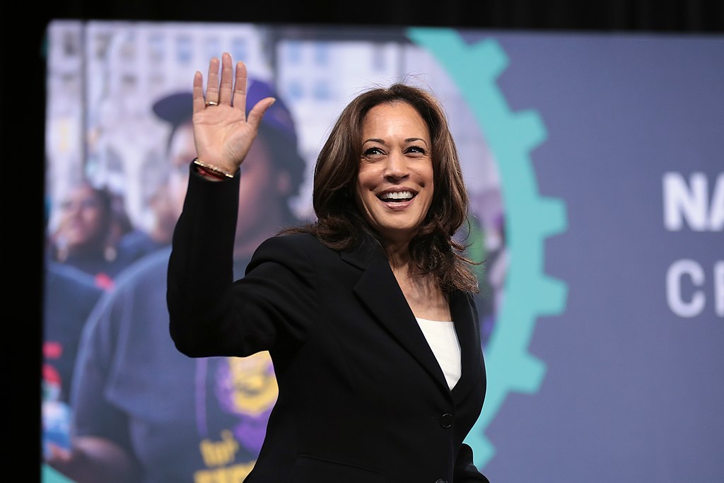 1024px Kamala Harris 40773627633