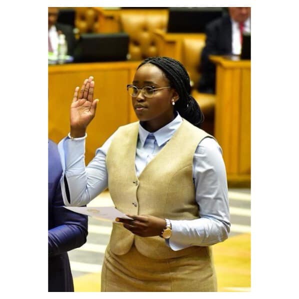 Wmc Fbomb Nompendulo Ulo Mkatshwa Facebook 61819