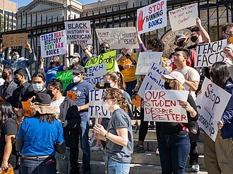 Wmc features Book Banning Protest Atlanta GA Photo by John Ramspott CC BY 2 0 via Wikimedia Commons