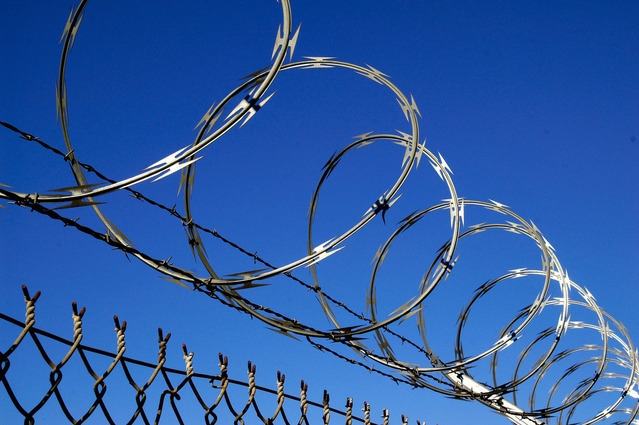 Wmc features razor wire dlritter Free Images